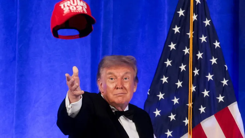 Trump Swipes At Press